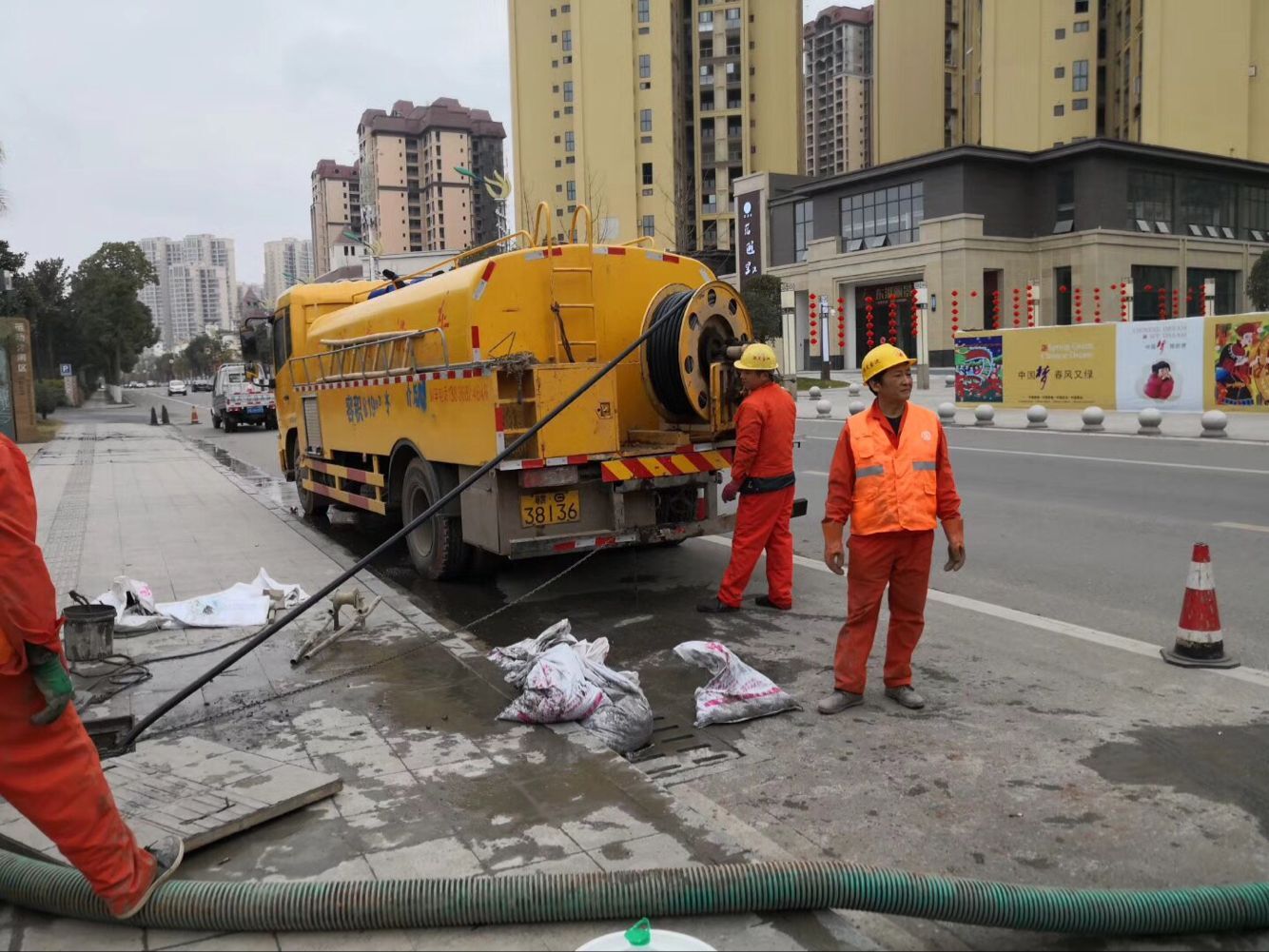 城中排污管道清淤-管道清洗